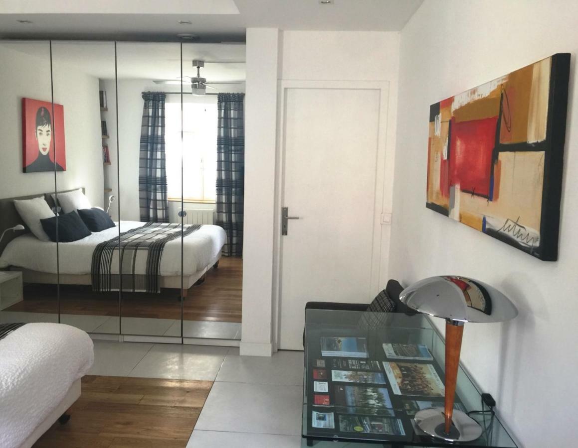 Apartamento Au Coeur Des Remparts Aigues-Mortes Exterior foto